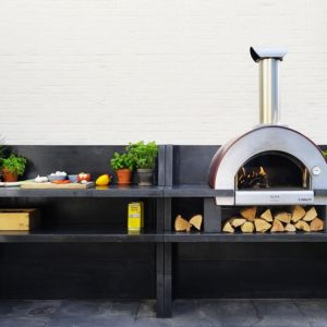 5-minuti-outdoor-kitchen-it-is-the-best-selling-wood-fired-pizza-oven-1200×750