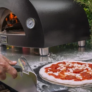 moderno-1-pizza-alfa-forni-pizza-salami.jpg